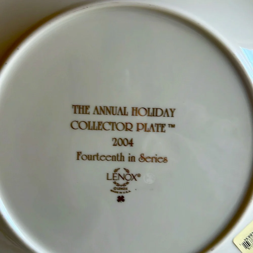 2004 annual holiday Lenox Collector plate